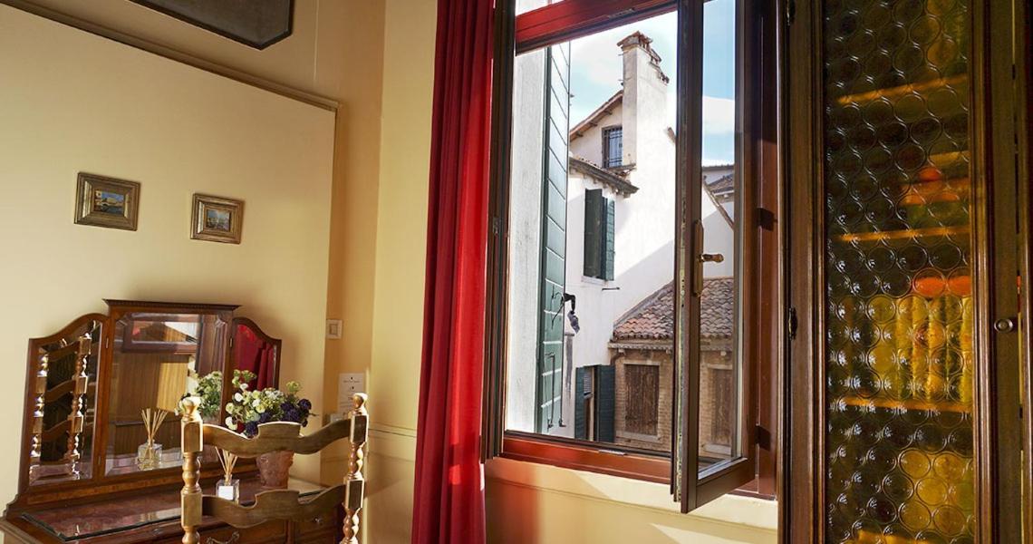 B&B Corte Campana Venedig Exteriör bild